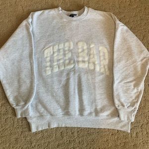 The Bar Varsity Sweatshirt Large Light Heather Grey